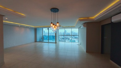 Beach Home For Sale in Panama City, 