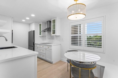 Beach Condo Active Under Contract in Boynton Beach, Florida