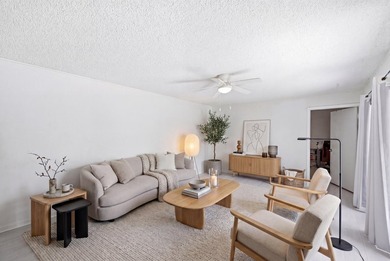 Beach Townhome/Townhouse For Sale in Palm Beach Gardens, Florida