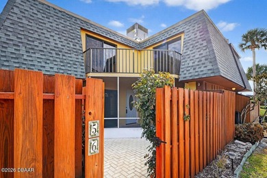 Beach Townhome/Townhouse For Sale in New Smyrna Beach, Florida