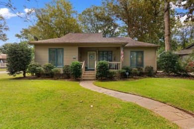 Beach Home For Sale in Murrells Inlet, South Carolina