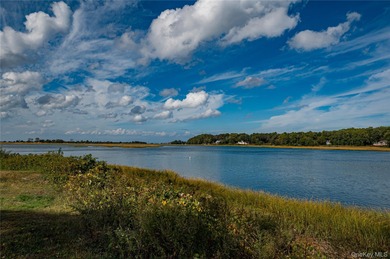 Beach Home Sale Pending in Kings Park, New York