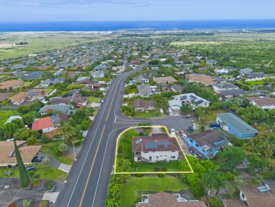 Beach Townhome/Townhouse For Sale in Kailua Kona, Hawaii