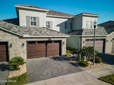 Beach Townhome/Townhouse For Sale in New Smyrna Beach, Florida