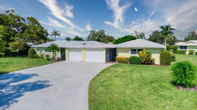 Beach Home For Sale in Bradenton, Florida