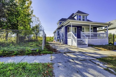 Home For Sale in Detroit image photo picture