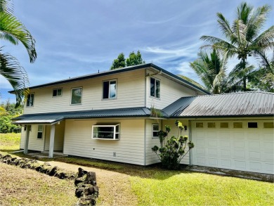 Beach Home For Sale in Keaau, Hawaii