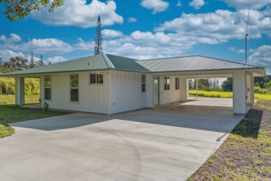 Beach Home For Sale in Naalehu, Hawaii
