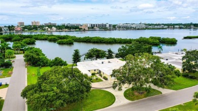 Beach Condo For Sale in Sarasota, Florida