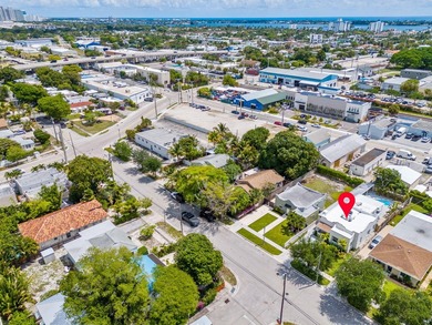 Beach Home For Sale in West Palm Beach, Florida