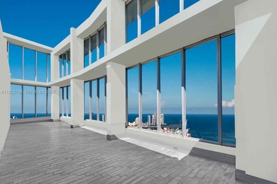 Beach Condo For Sale in Miami, Florida