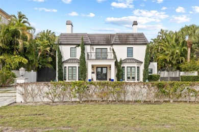 Beach Home For Sale in St. Petersburg, Florida