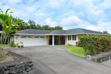 Beach Home For Sale in Kailua Kona, Hawaii