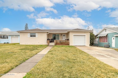 Beach Home Sale Pending in Daytona Beach, Florida