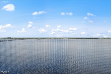 Beach Condo For Sale in Fort Myers, Florida