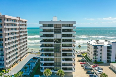 Beach Condo For Sale in Daytona Beach Shores, Florida