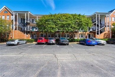 Beach Condo For Sale in Norfolk, Virginia