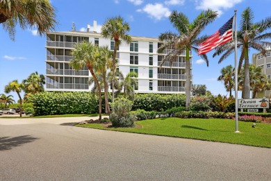 Beach Condo For Sale in Stuart, Florida