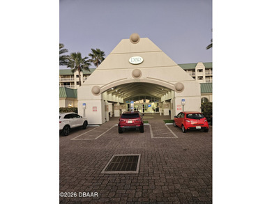 Beach Condo For Sale in Daytona Beach, Florida