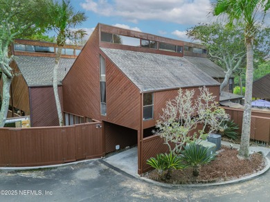 Beach Condo For Sale in Atlantic Beach, Florida