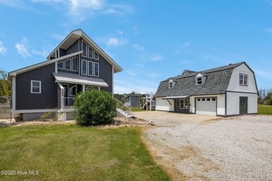 Beach Home For Sale in Williston, North Carolina