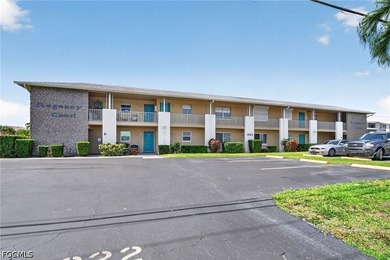 Beach Condo For Sale in Cape Coral, Florida