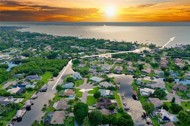 Beach Home For Sale in Fort Myers, Florida