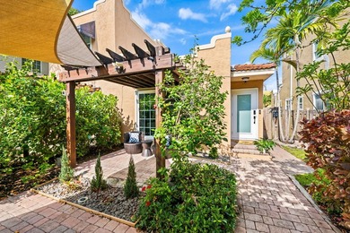 Beach Townhome/Townhouse For Sale in Fort Lauderdale, Florida