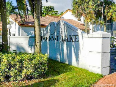 Beach Condo For Sale in Miami, Florida