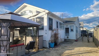 Beach Home Sale Pending in Little Egg Harbor, New Jersey