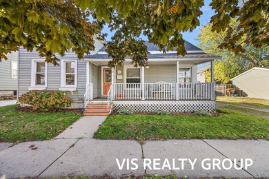 Beach Home For Sale in Grand Haven, Michigan