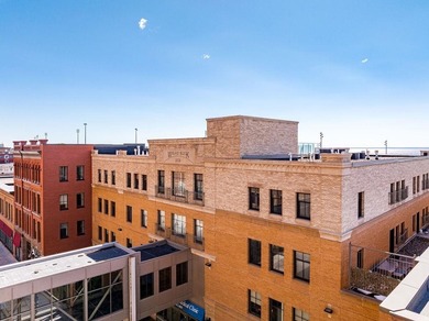 Beach Condo For Sale in Duluth, Minnesota