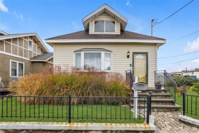 Beach Home Sale Pending in Rosedale, New York