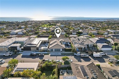 Beach Home For Sale in Corona Del Mar, California