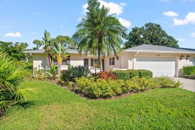 Beach Home For Sale in Sarasota, Florida