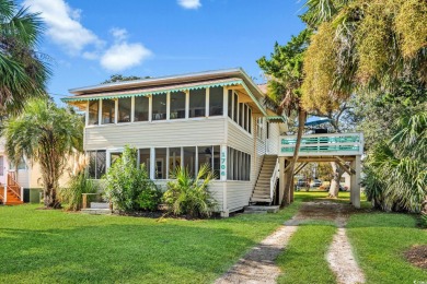 Beach Home For Sale in North Myrtle Beach, South Carolina