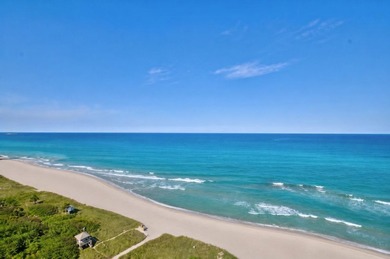 Beach Condo For Sale in Singer Island, Florida