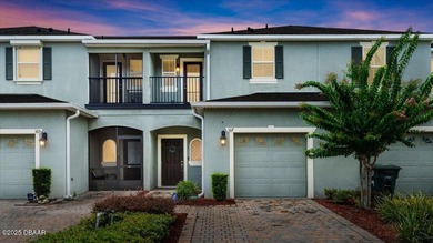 Beach Townhome/Townhouse Sale Pending in Daytona Beach, Florida