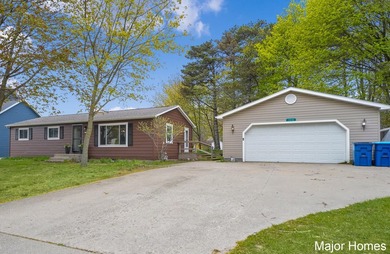 Beach Home For Sale in Ludington, Michigan