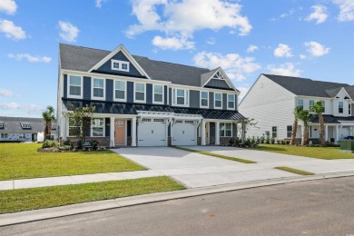 Beach Townhome/Townhouse For Sale in Longs, South Carolina