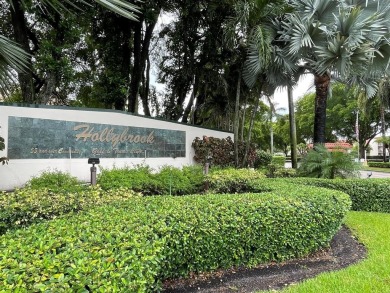 Beach Condo For Sale in Pembroke Pines, Florida