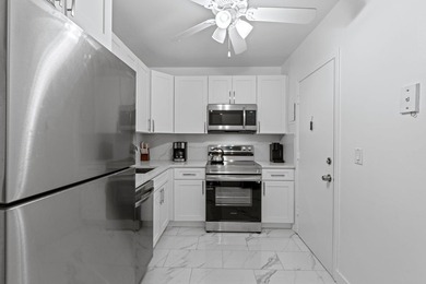 Beach Condo For Sale in Pompano Beach, Florida