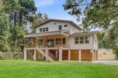 Beach Home For Sale in Charleston, South Carolina