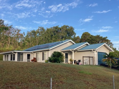 Beach Home For Sale in Laupahoehoe, Hawaii