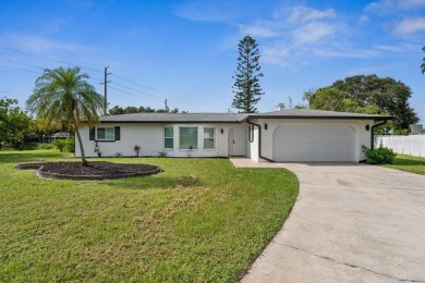 Beach Home For Sale in Venice, Florida