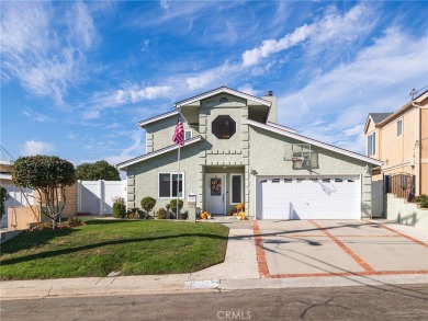 Beach Home For Sale in Torrance, California