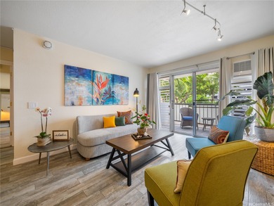 Beach Condo Active Under Contract in Honolulu, Hawaii