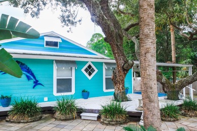 Beach Home For Sale in Weeki Wachee, Florida