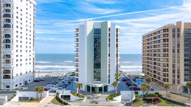 Beach Condo For Sale in Daytona Beach Shores, Florida
