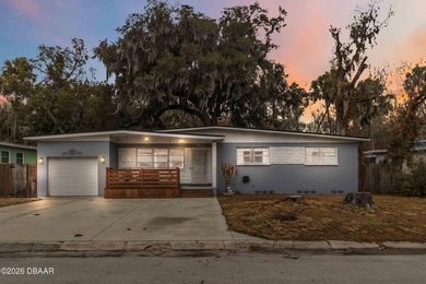 Beach Home Active Under Contract in Daytona Beach, Florida